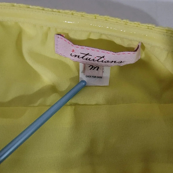 Intuitions Anthropologie Yellow Jewel Embellished Silk Tank Top Size Medium - Picture 5 of 8